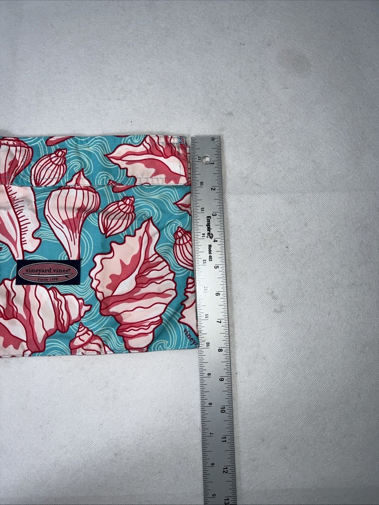 Vineyard Vines Men’s Swim Trunks Medium Blue With Conch Shells Draw Strings