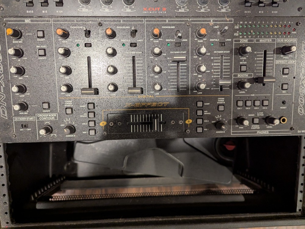 Denon DN-X800 Analog/Digital Mixer X-Effect