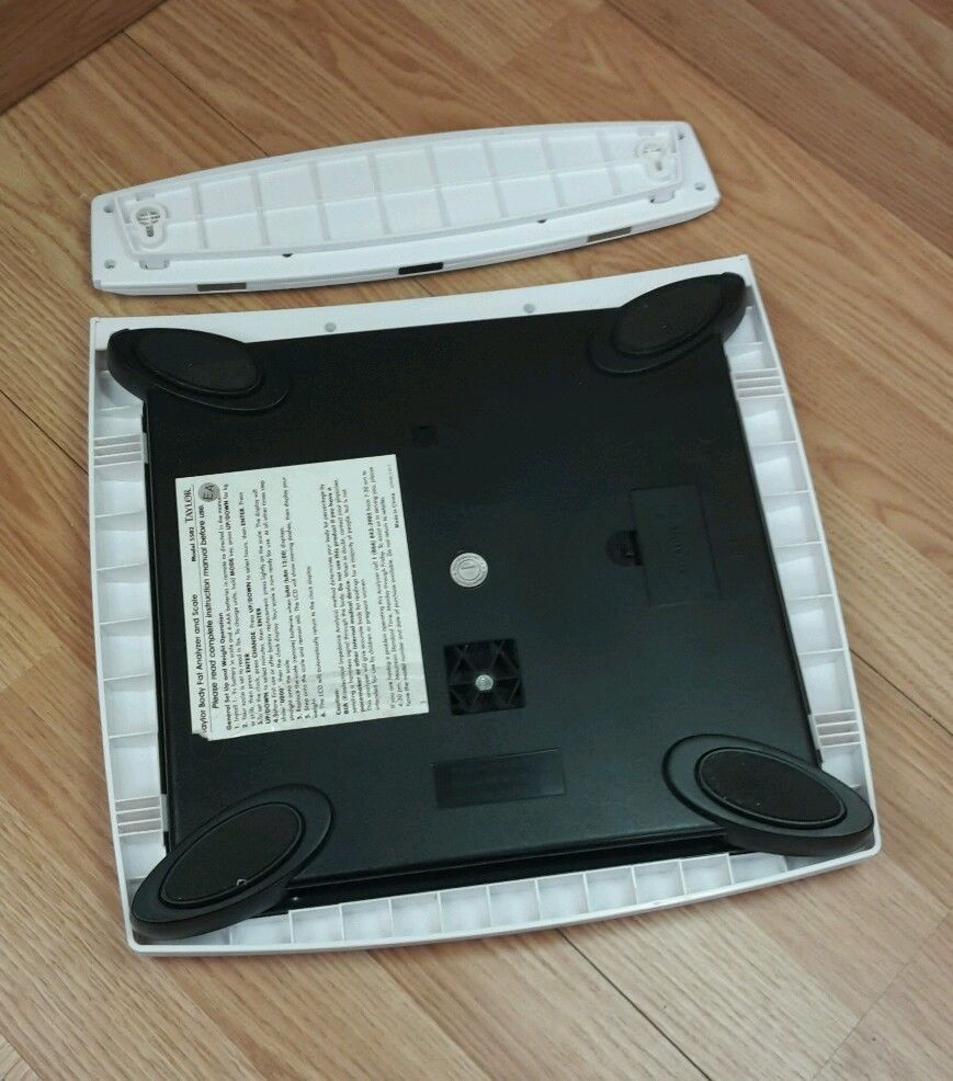 Taylor (5582) Wireless Body Fat Analyzer and Scale With Removable Display *READ*