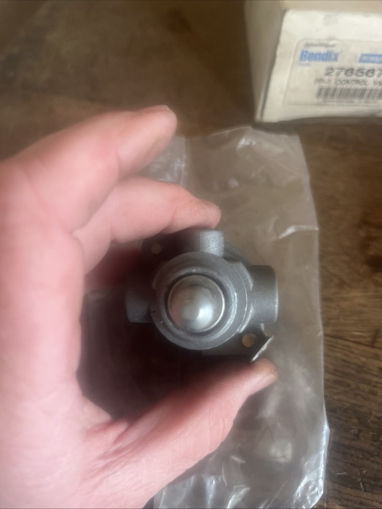 Remanufactured Bendix PP-1 Push-Pull Hand Control Valve 276567X
