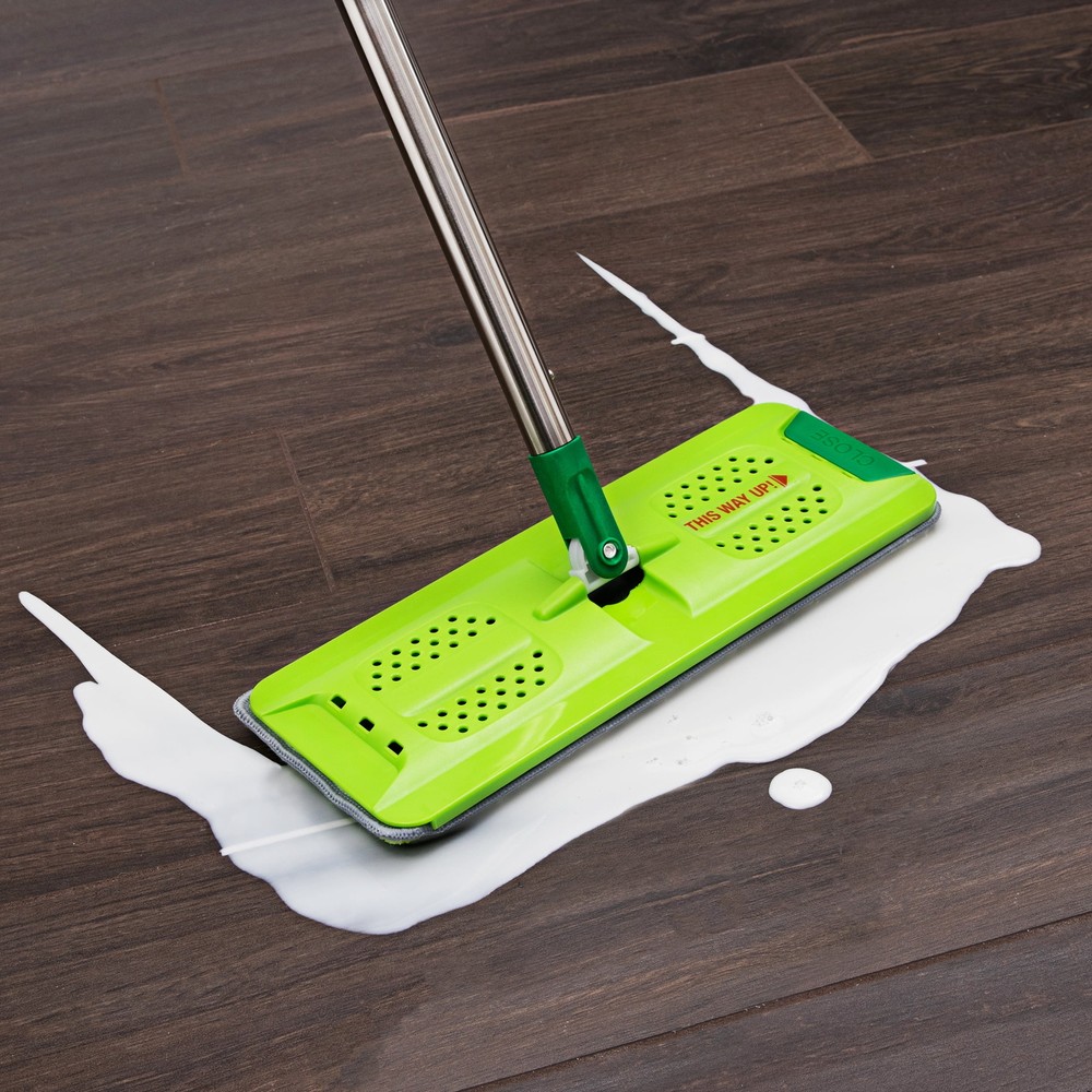 Rinse 'n Wring Flat Mop System with Microfiber Cleaning Pad