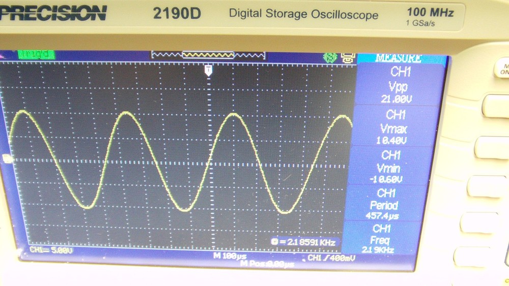 Function Generator; with sweep - model BK3017A, Working