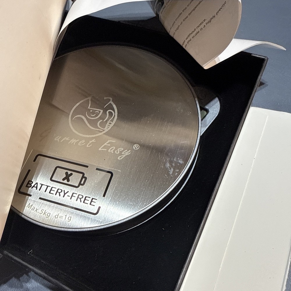 Gourmet Easy Dynamo Kitchen Scale New Open Box