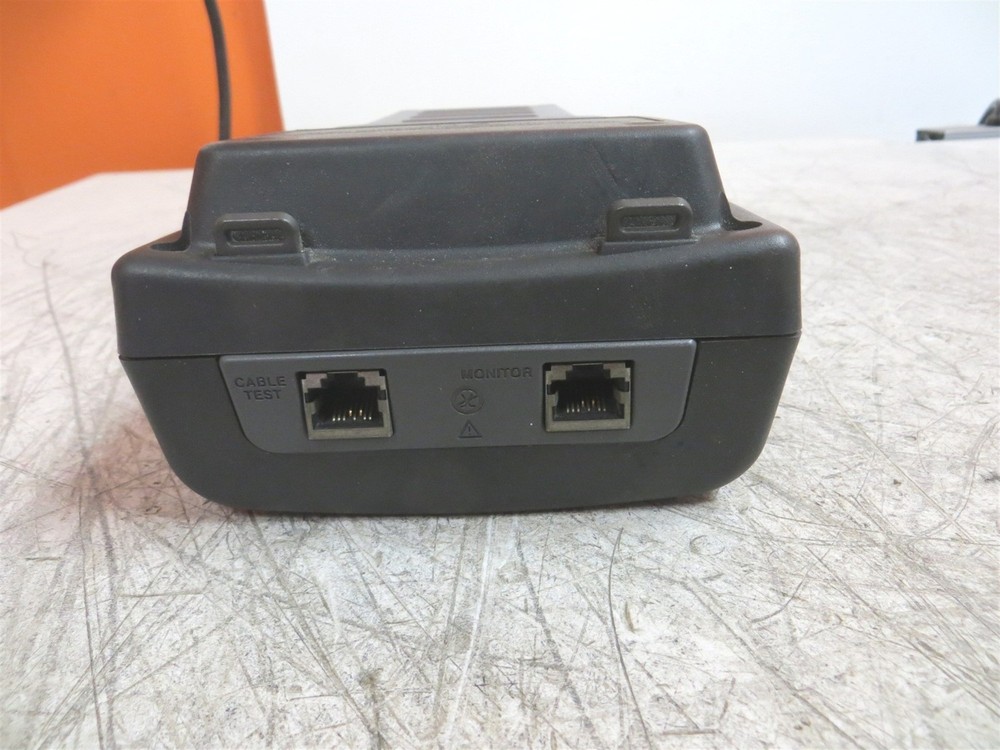 Power Tested Fluke DSP-2000 Cable Analyzer w/ Power Supply AS-IS