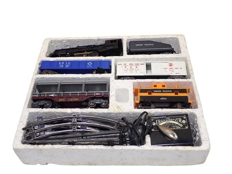 Vintage Marx Train Set Untested Cool!!!