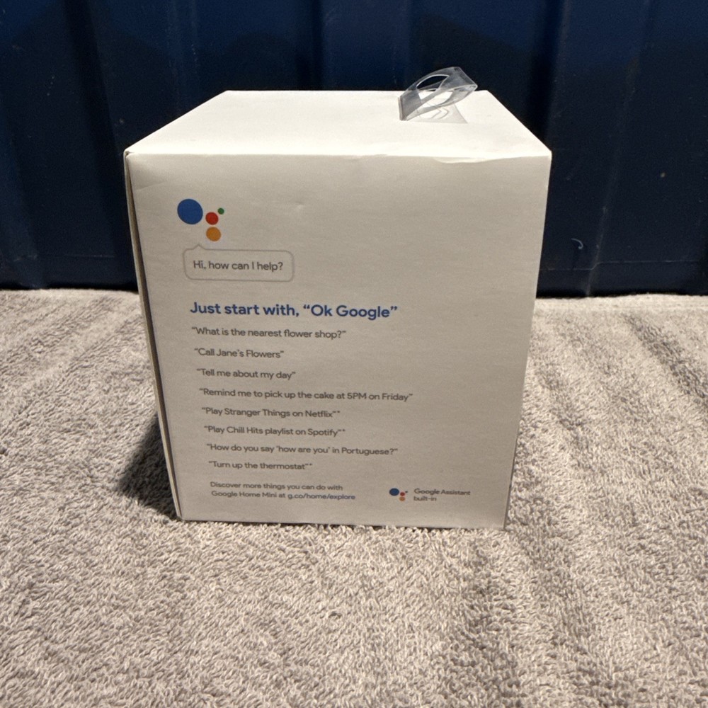 Home Mini (1st Generation) - Smart Speaker with Google Assistant