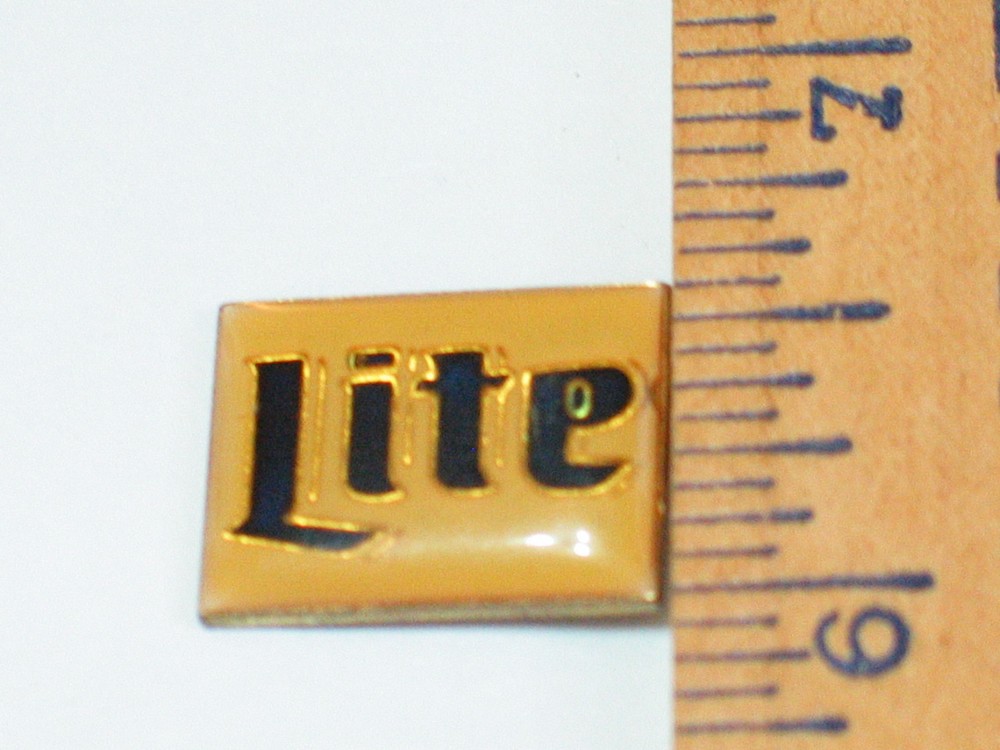 Lite Beer Yellow (Miller) Beer Pin **