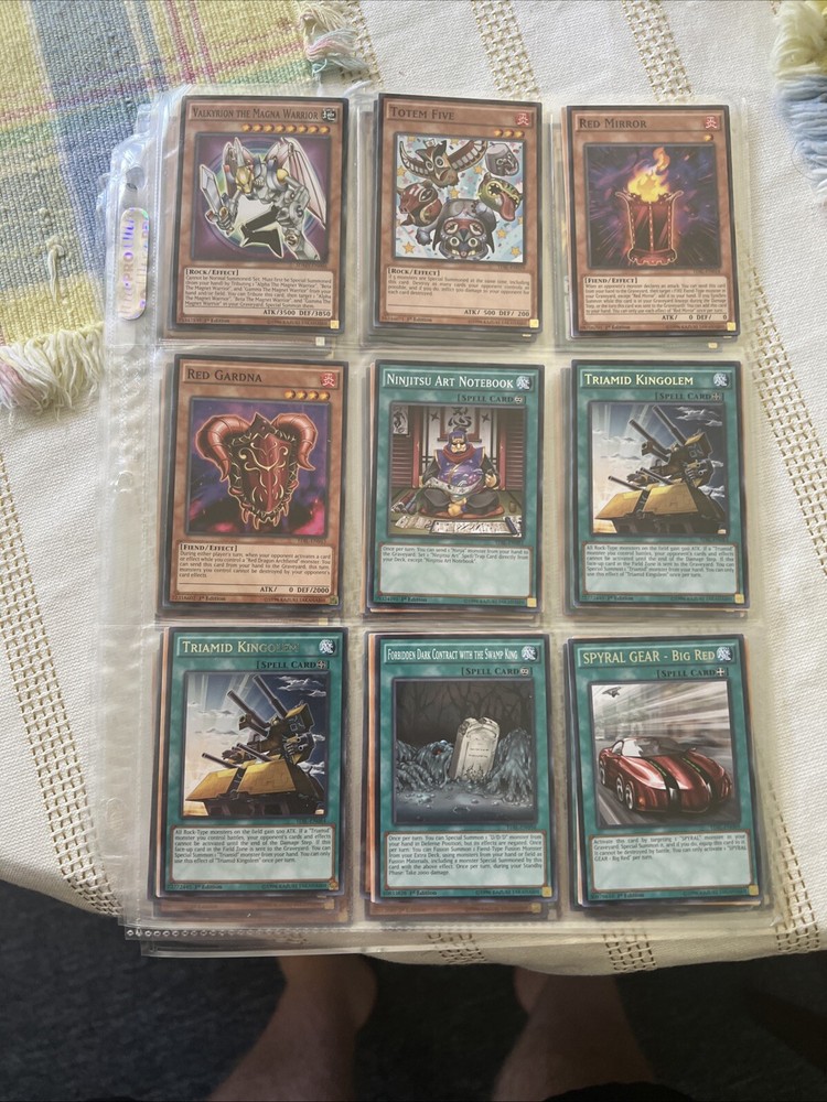 🔥🔥🔥🔥Yugioh 10 Page Binder Collection