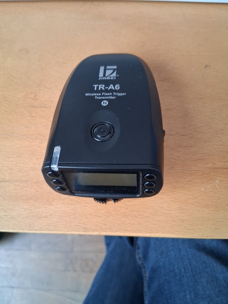 Jinbei TR-A6 WIRELESS FLASH TRIGGER TRANSMITTER