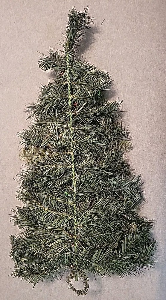 Christmas [Tree] Pine Wreath w/ Mixed Ornaments - Multicolored (Changeable)
