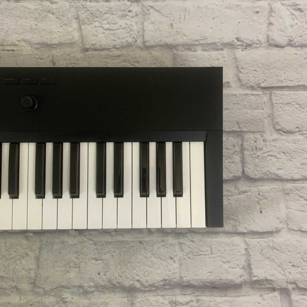 Native Instruments Komplete Kontrol A61 Smart Keyboard Controller