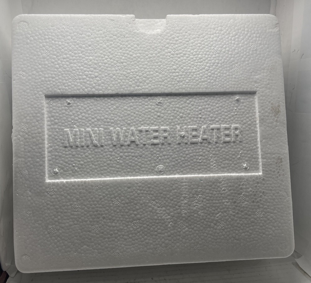 NEW OPEN BOX Unbranded Mini Electric Water Heater LG001A 110 Volt 3000 Watt
