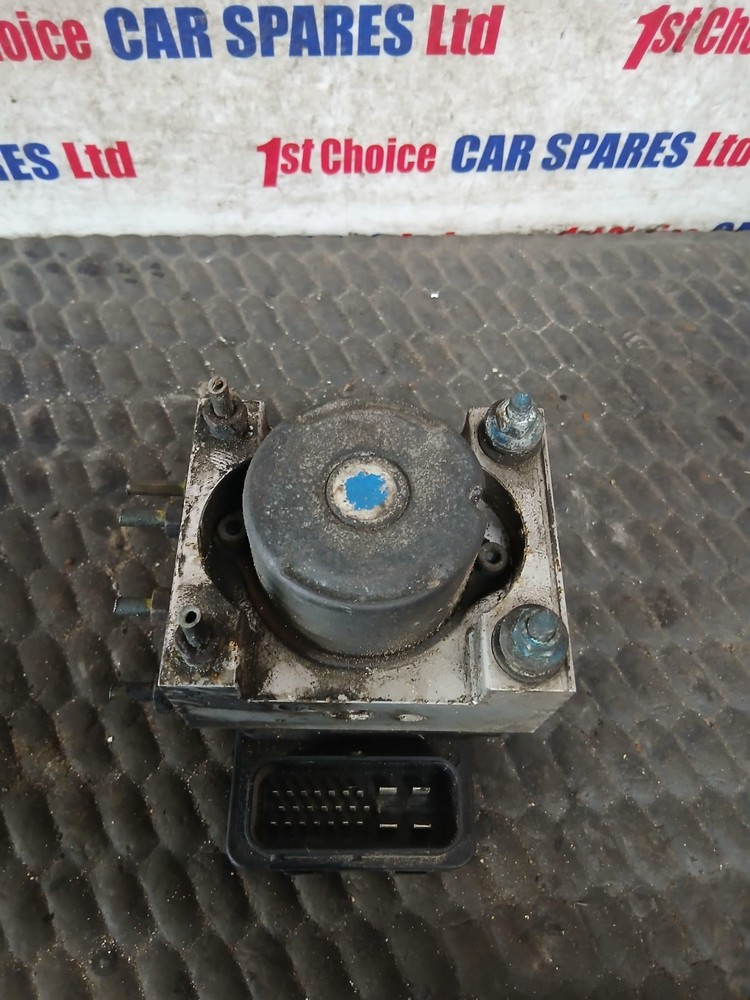 Honda Jazz mk2 2006 ABS Pump & Control Module
