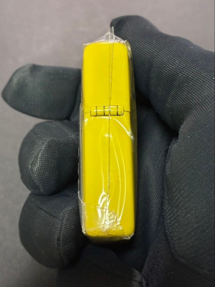 Zippo Hi-Lite Inazuma Menthol Yellow Double Sided Processing Lighter Regular