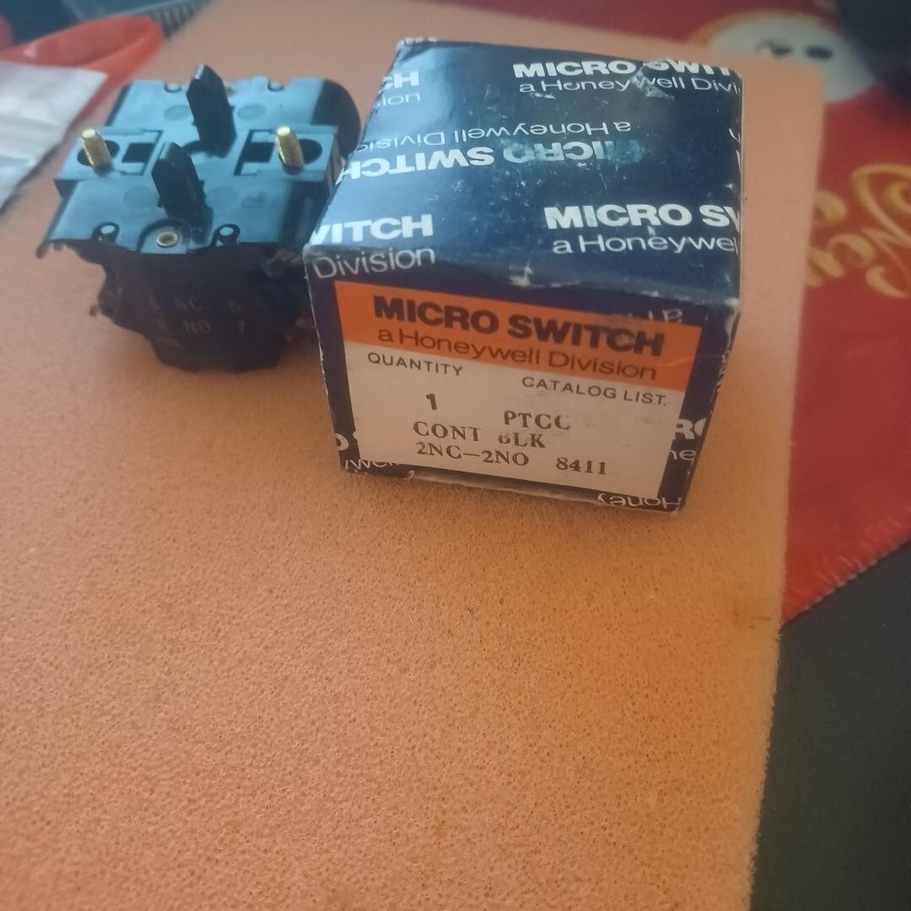 Micro Switch PTCC CONTACT BLOCK  2NC-2NO 600VAC