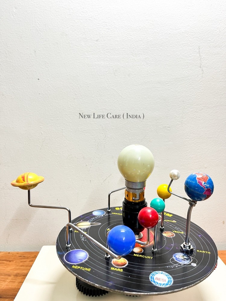 Science Project Solar System Model Of Earth 3D Rotating With Bulb (Sun)