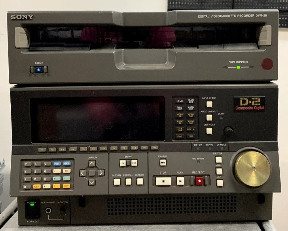 SONY D-2 Composite Digital DVR-28 Digital Cassette VTR w/ 101 Panel