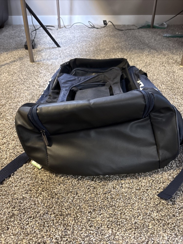 easton walk off Utility backpack New Without Tags🔥