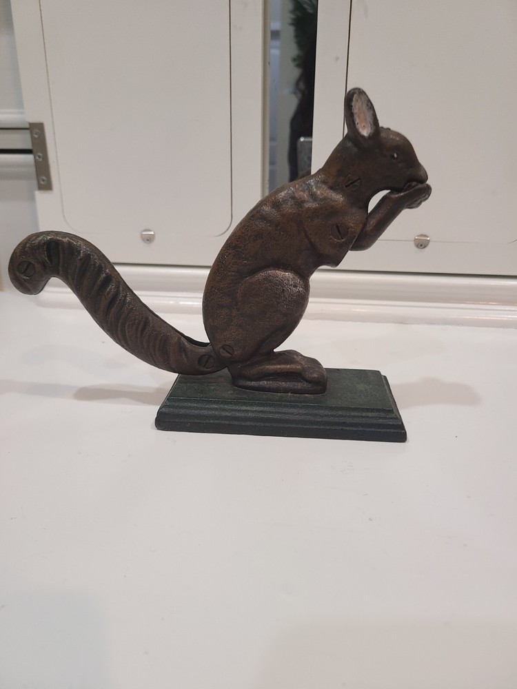 RARE 19th Century Cast Iron Squirrel Nut cracker