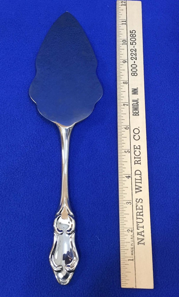 Pie Cake Server Merry Christmas Mistletoe Pattern Chrome Plate 11.5" Long