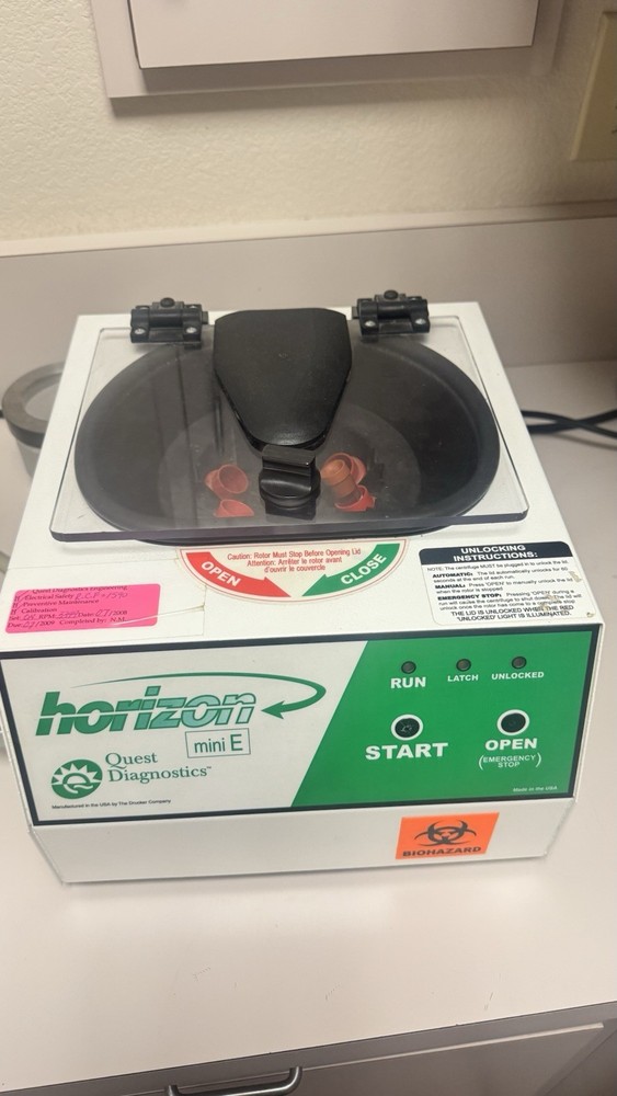 Quest Diagnostics Horizon Mini E Microcentrifuge Fixed-Angle Rotor Low Speed