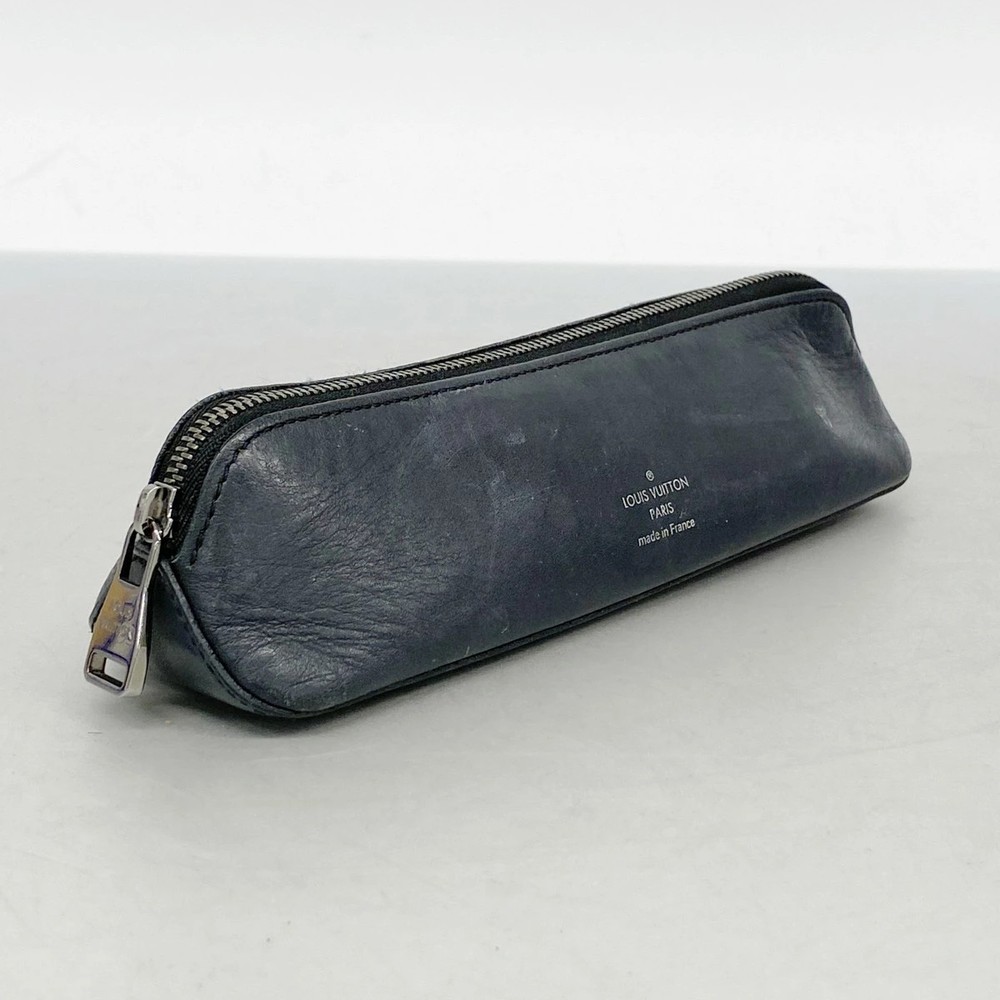 Louis Vuitton Pencil Case Monogram Eclipse Truth Elisabeth GI0199