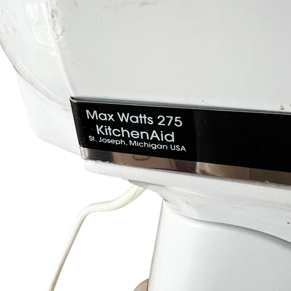 Kitchen Aid Model No KSM75WH Classis Plus Table Top Mixer