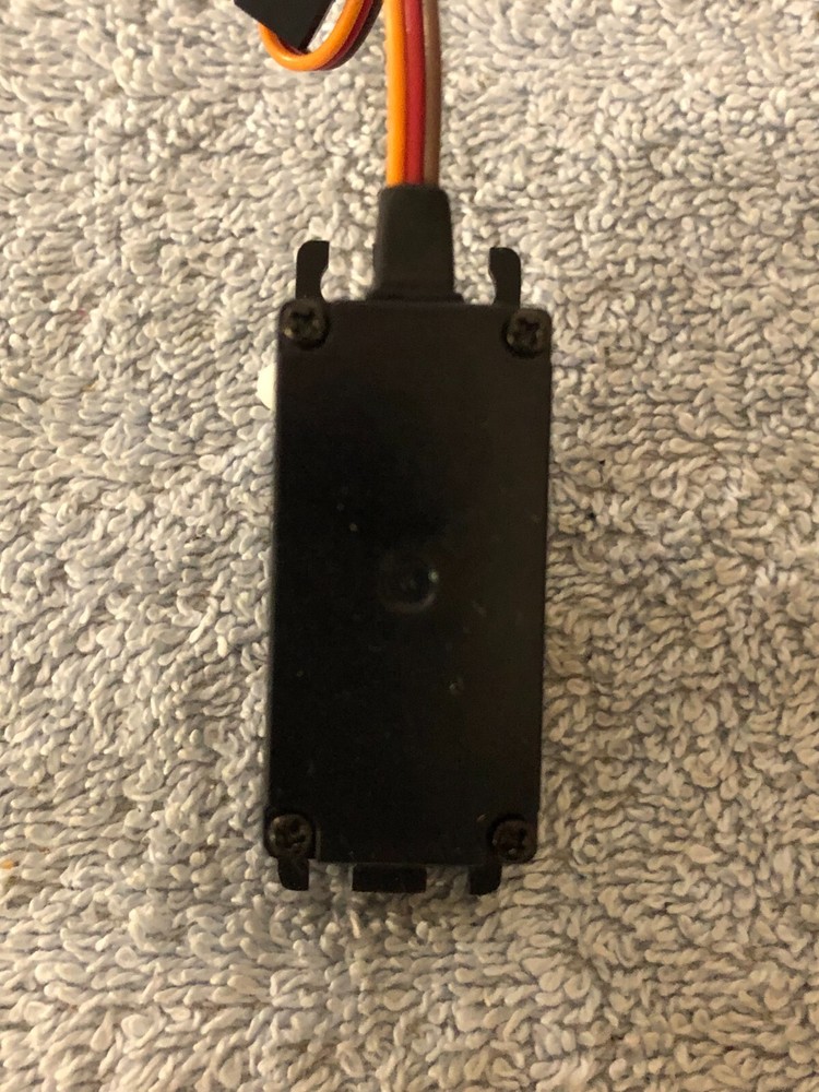 JR NES- 8101 - Ultra Precision Servo NEW!!