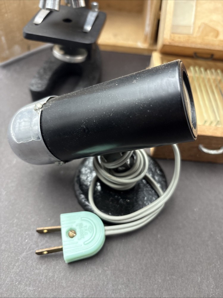 Vintage Precision Optical Co. Microscope Model 500 with CASE +LIGHT + Slides