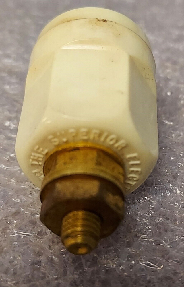 '1 PIECE' - PN# RS25GWT - SUPERIOR / SUPERCON - SOCKET RECEPTACLE WHITE 25AMP