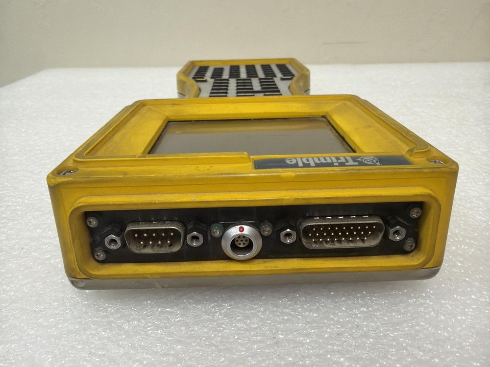 TRIMBLE TSCe 45185-20 SURVEY DATA COLLECTOR, NO AC ADAPTER