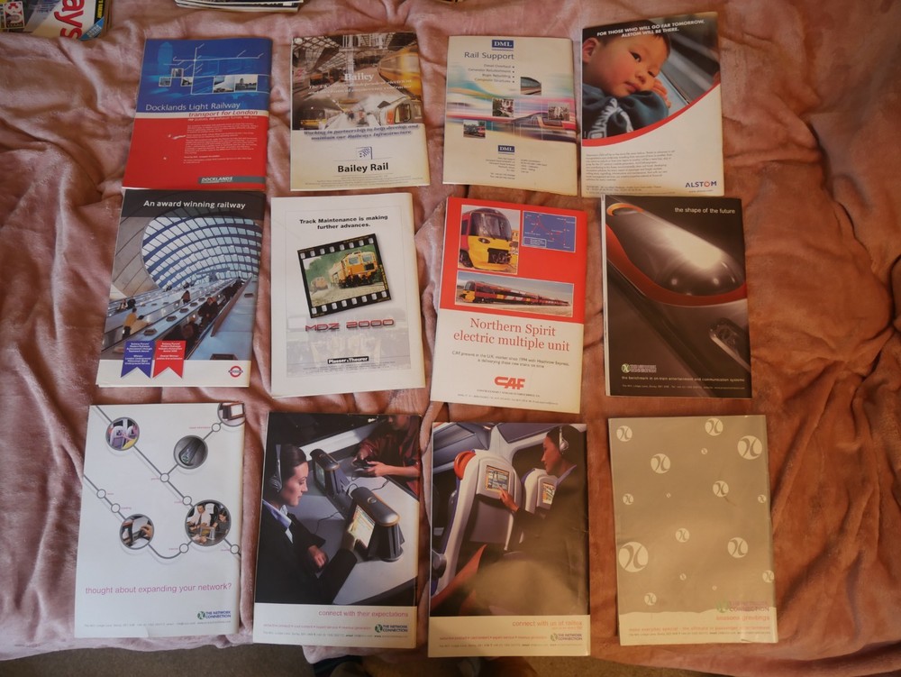 Modern Railways magazine x 12, year 2000 complete