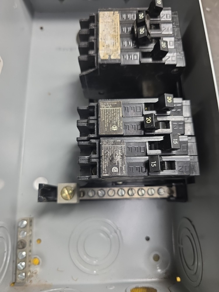 Seamens Outdoor Load Center With Breakers 8 Circuits Installed