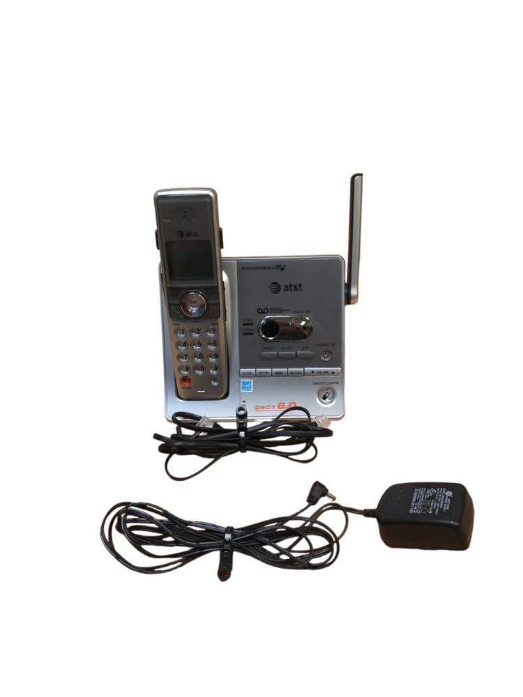 AT&T Answering system SL82218 W/ 1 Handset + Cables