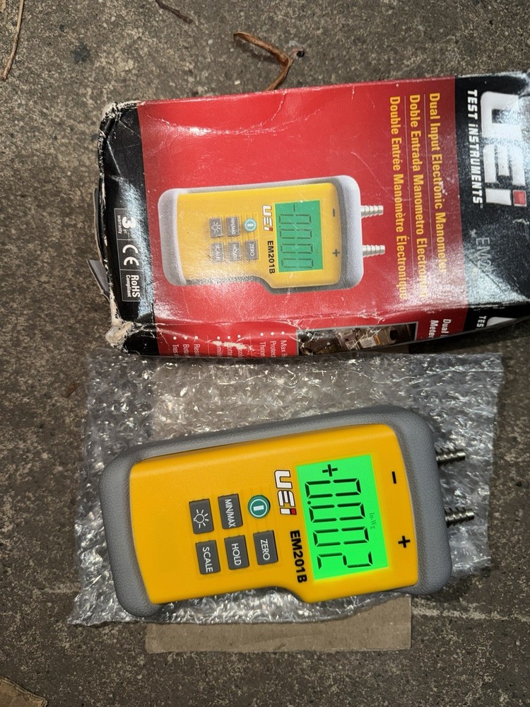 UEi Test Instruments EM201B Dual Input Differential Manometer