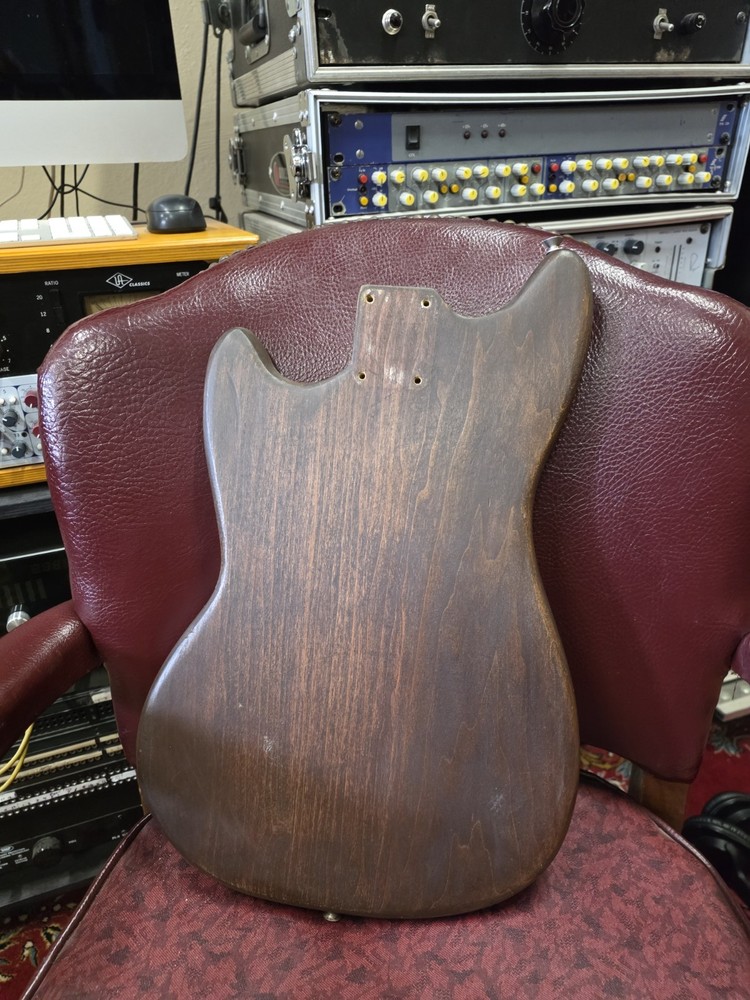 Fender Mustang Body Refinished 1966