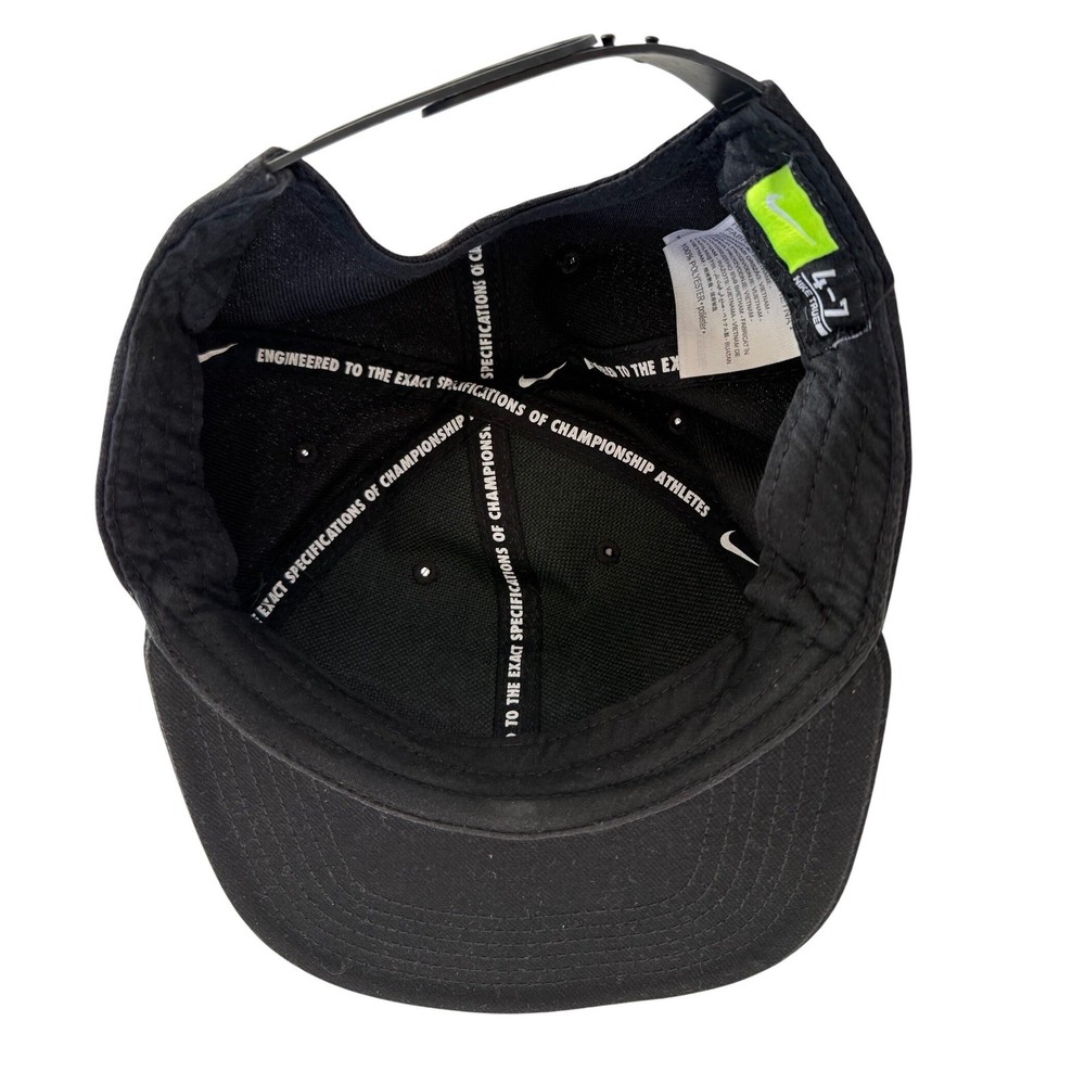 Nike Kids Snapback Hat Black White Logo Size 4-7 Adjustable Cap Polyester