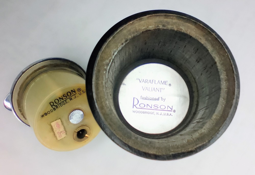 1960's - Ronson - Varaflame Valiant - Table Lighter