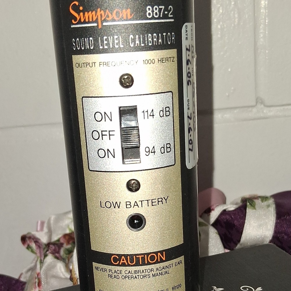 Simpson 887-2 Sound Level Calibrator 94/114 dB