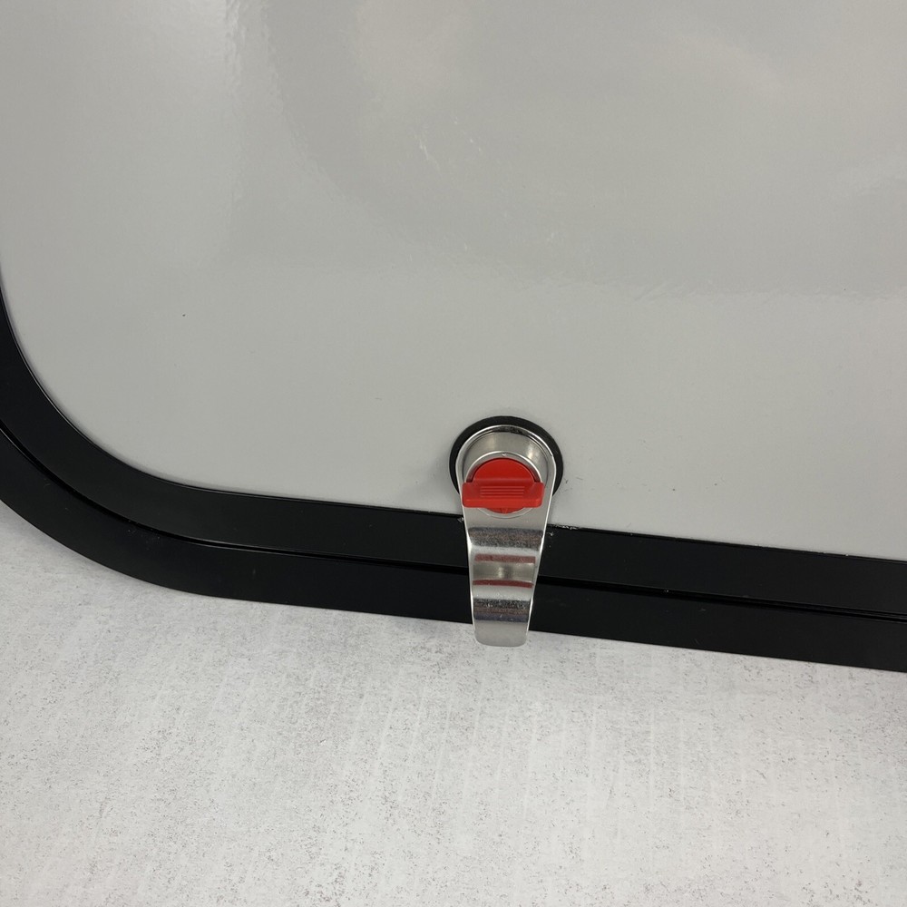 RV Trailer Camper Fifth Wheel Baggage Cargo Compartment Access Door 30 X 22