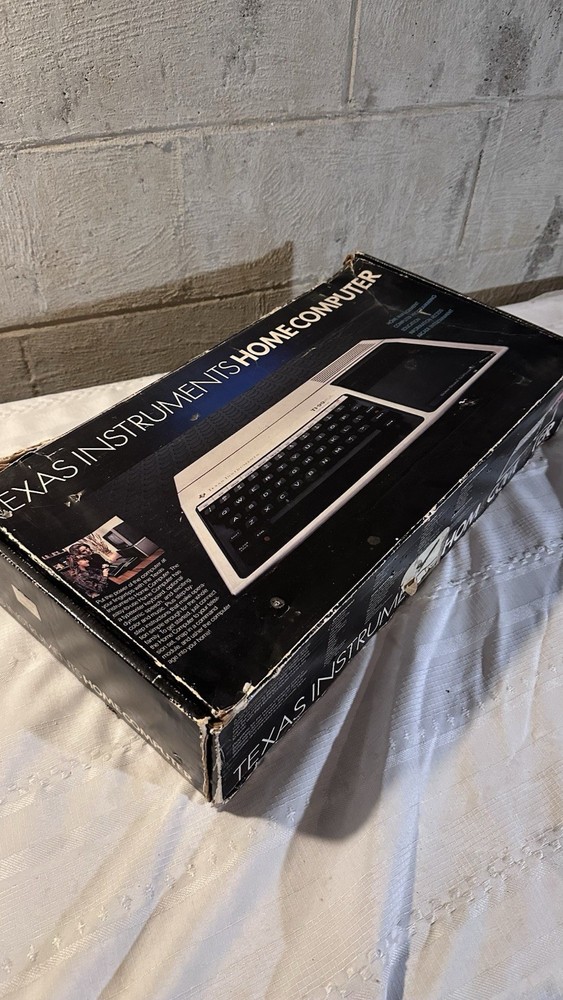 FULLY WORKING TI-99/4A Retro Computer With Box Game Great Condition See Pics
