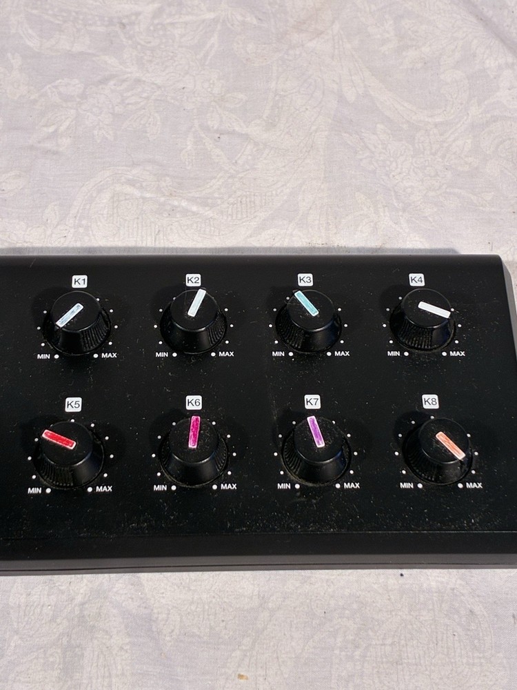 Akai Professional LPD8 Pad Controller