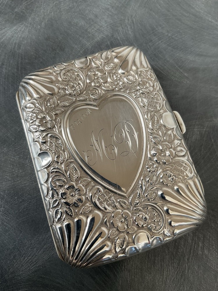 RARE SUPERB SOLID SILVER VICTORIAN CIGARETTE CASE WILLIAM THORNEYWORK 1897 84g