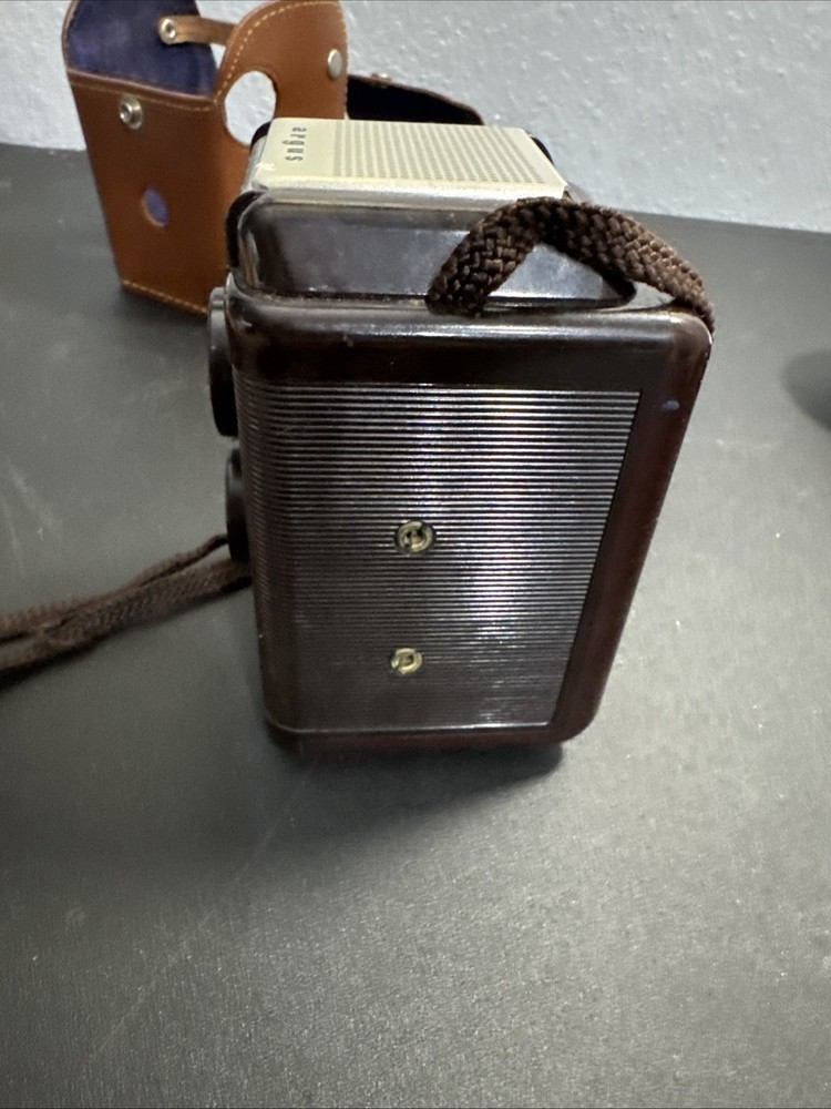 Vintage Argus 75 Camera Leather Case, Flash & 1 Bulb