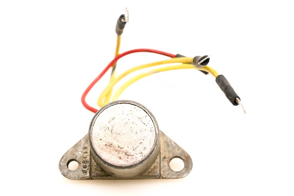 OMC 582304 Voltage Rectifier Unit NOS