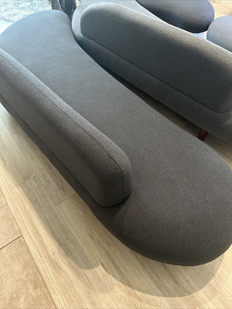 Oblong modern sofa w/ Ottoman