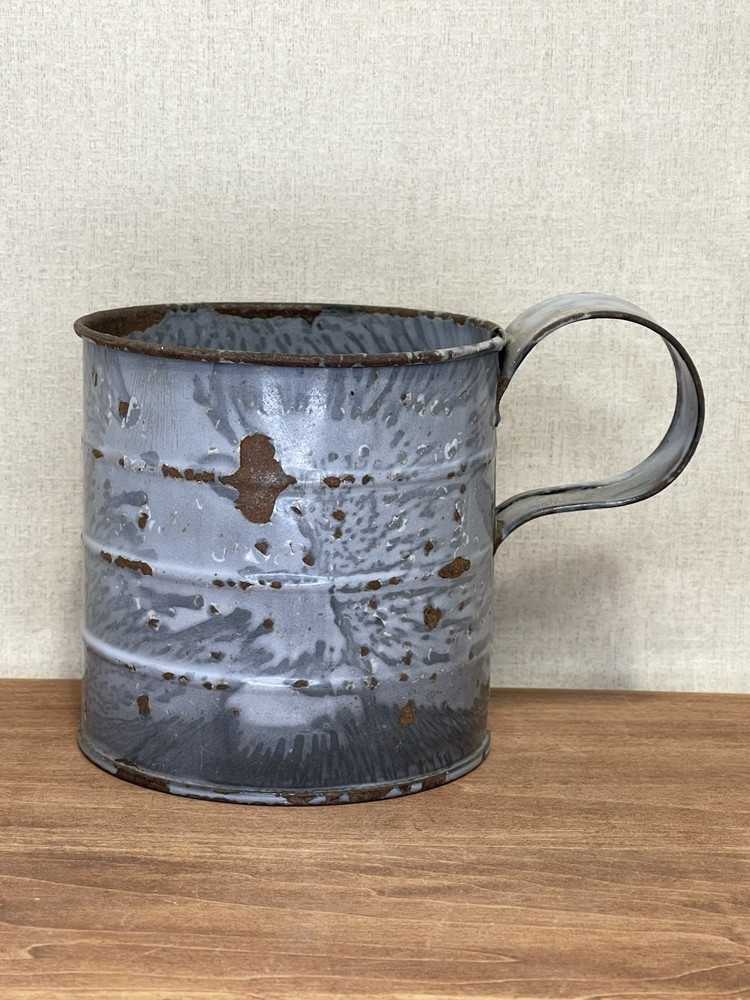 Enamelware Granitewear Pint Size Cup Scoop 4 Inch Primitive Rustic