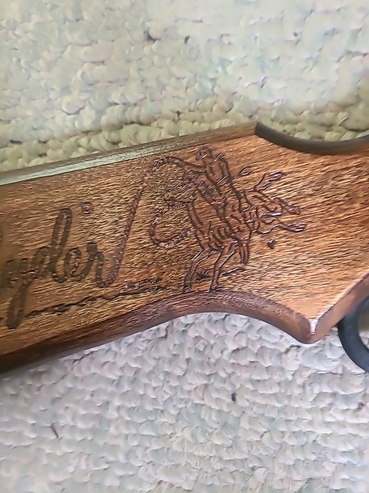 Daisy Red Ryder BB Gun - 1938B - Saddle Ring Shoots Great