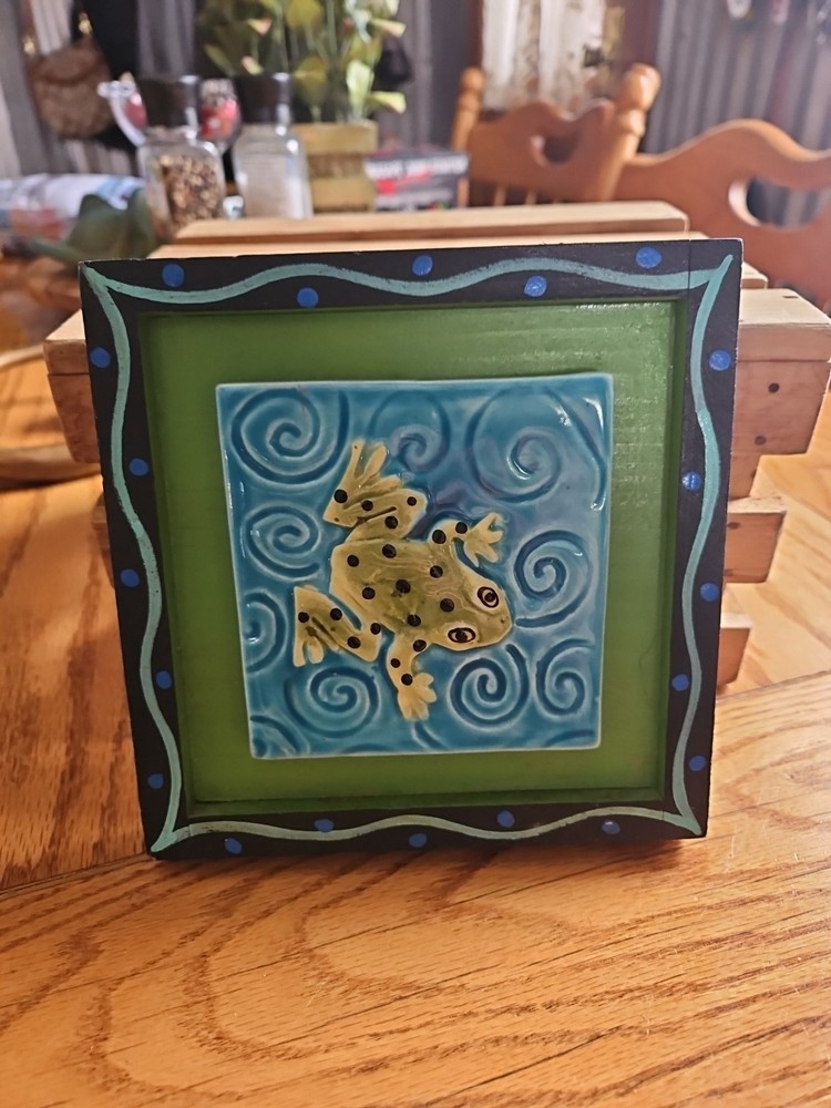Chesapeake Handmade Ceramics Frog Tile