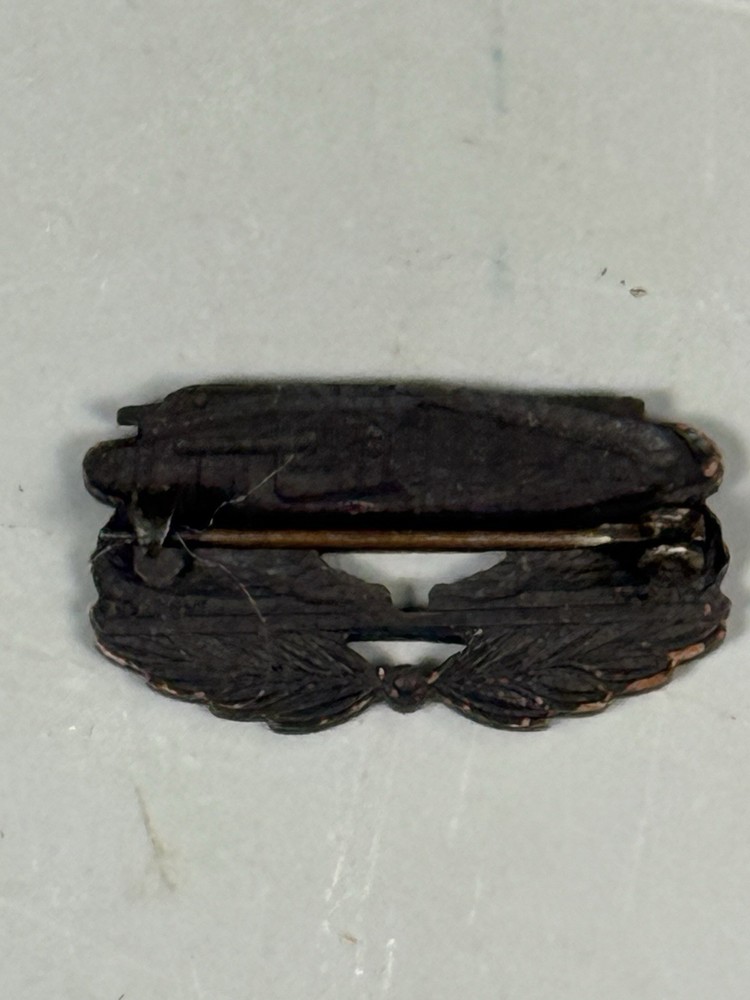 WWI US Type 2 Tank Corps badge Y409